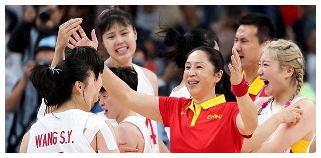 中国女篮：准确、快速、信心充足！强于男篮？