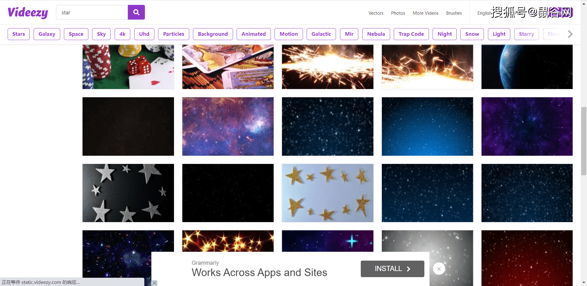3. videezy： 你可以在这里搜索并下载到多种星空延时素材，每一帧都精准捕捉了星空的魅力和神秘