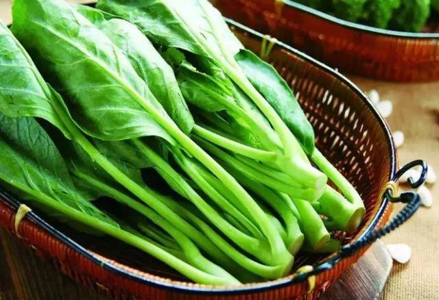 隔夜菜能不能吃？医生提醒：除了这3种，其它的可放心食用