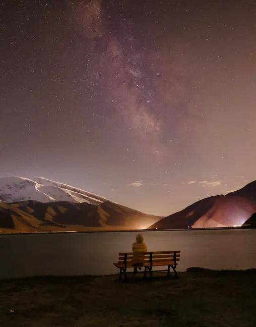 原创
            喀拉库勒湖不周山营地公园有住宿吗，喀什去塔县白沙湖附近酒店推荐