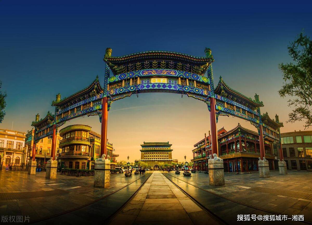 北京南锣鼓巷游玩攻略 本地人告诉你，南锣鼓巷什刹海怎么玩