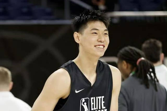 百科：澳门资料正版免费大全-NBA：以库里的三分能力，在NBA联盟远古时期，或许会取得更强的实力  第2张