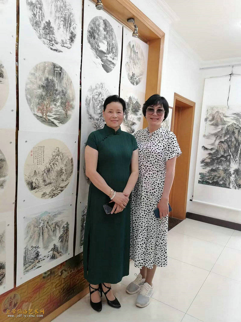 缤多多画工坊魅力揭幕 | 张桂荣山水画展绽放津门艺术新风采