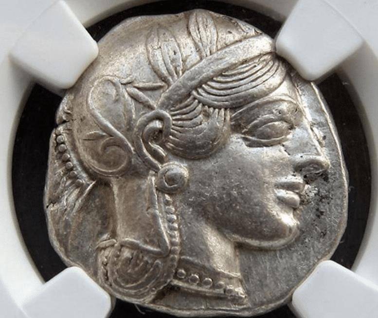 �ŵ���з���ʱ�ڵ�Ǯ�ҷ�չ����:��������ЩӰ������?