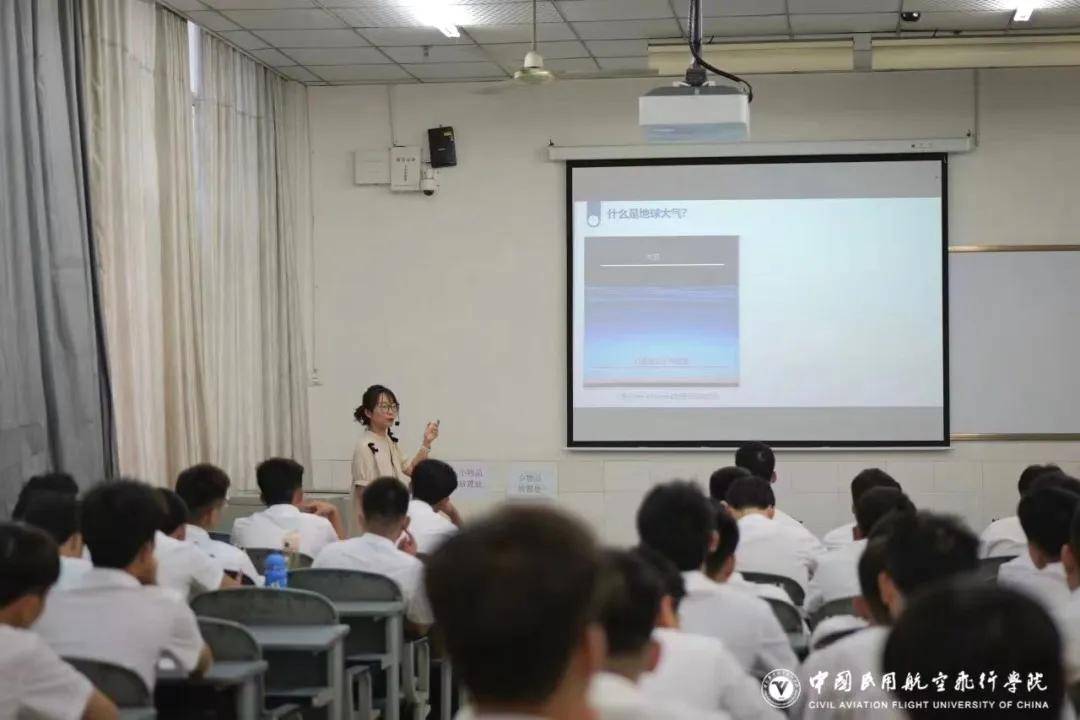 民航联盟：下雨天飞机到底能不能起飞？