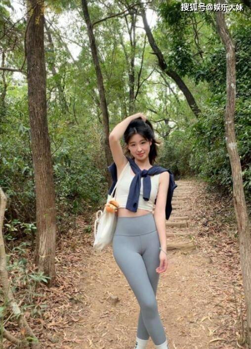 为何瑜伽裤在户外爬山时是“大忌”？