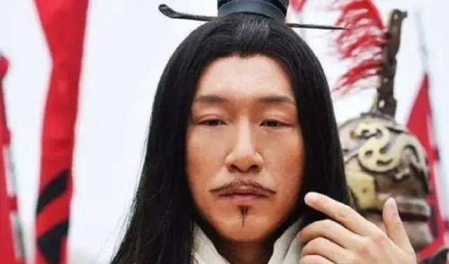 原创
            被庞涓砍了膝盖骨，还刻字在脸上的孙膑，复仇时有多狠？（埃及神庙被刻字）庞涓和孙膑的前世，