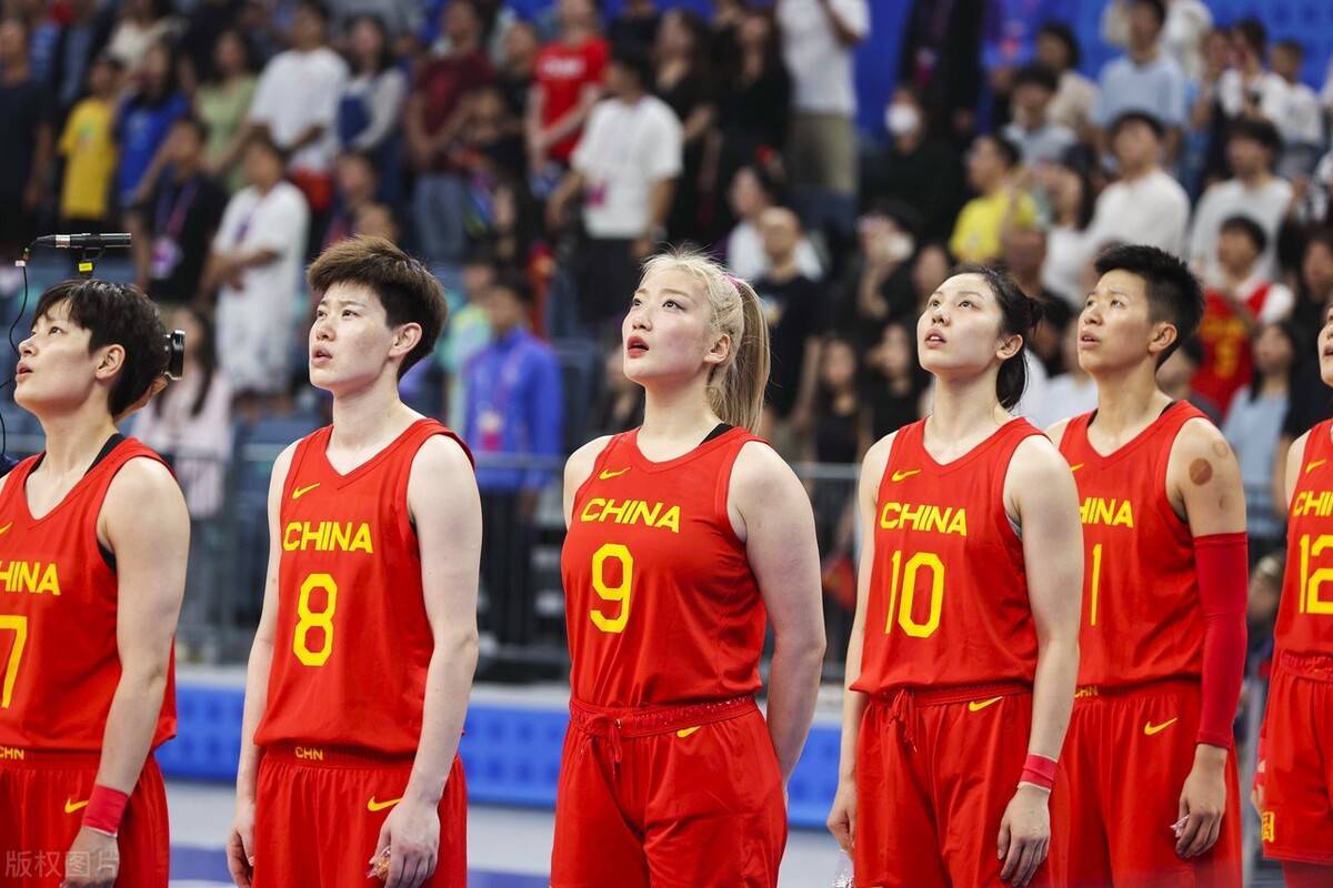 就在今晚！中国女篮迎来一场焦点大战，错过这场精彩，你就亏大了