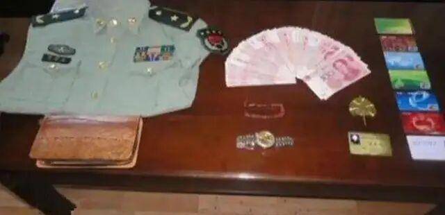 入戏太深！冒充军人行骗15年，被抓时才反应过来，自己不是少将