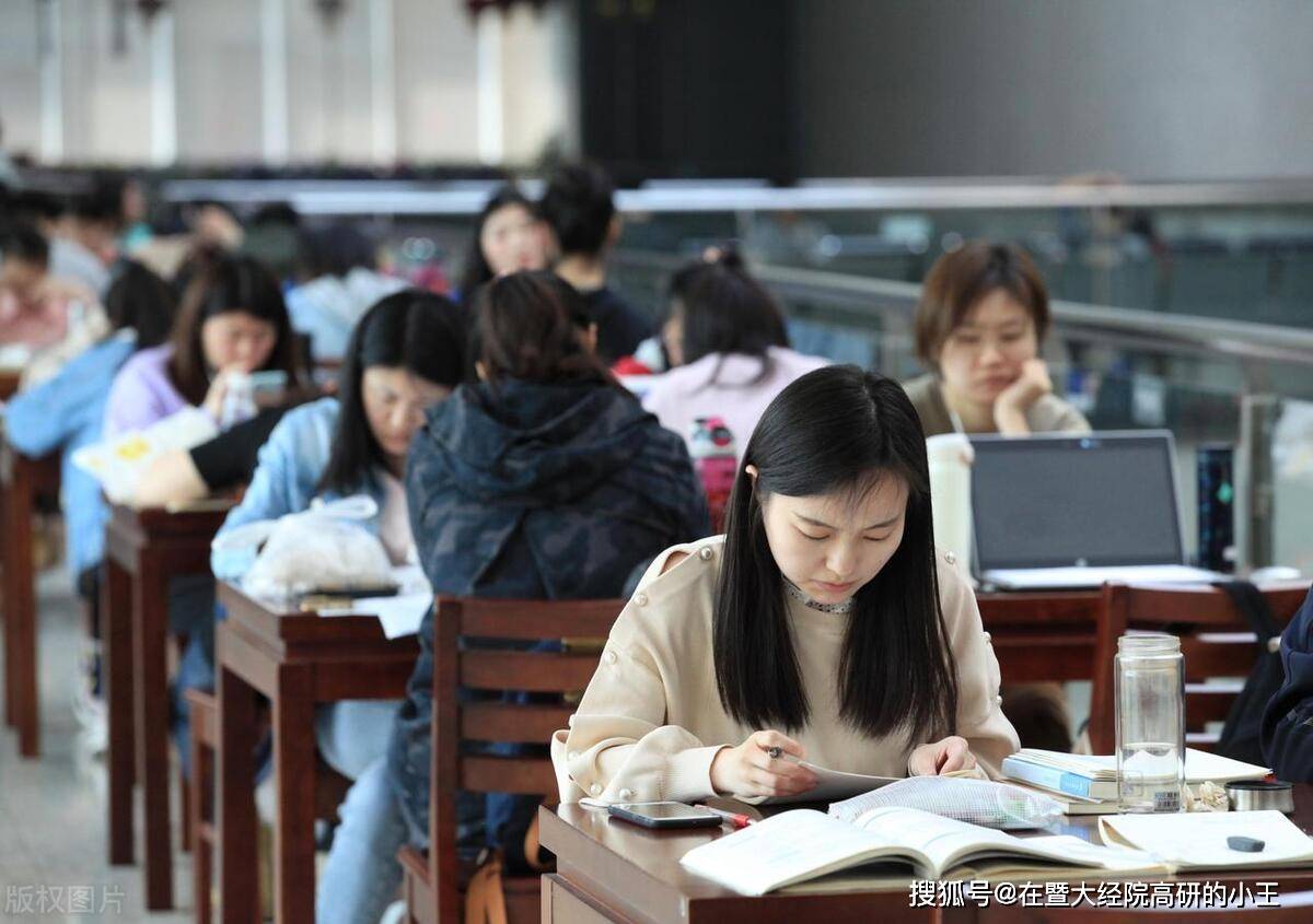 【在职研究生】获取硕士学位证书你知道有哪些途径吗？