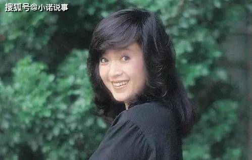 原创两夺闺蜜老公生下侯佩岑，拿到遗产就跑路，一生未嫁要教女儿驭夫！