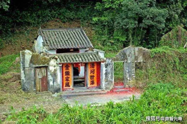 新鲜出炉（坟头上长草好还是不长草好?）坟头长草需要清理吗，“坟头长草家生金”，祖坟上长草能不能清理，你怎么看？有道理吗，安徽省工商营业执照年检，碟众影院，