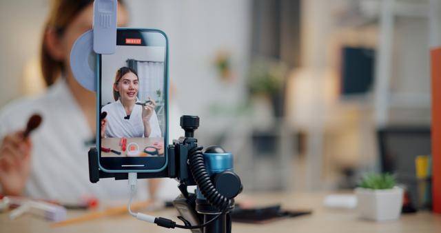 为什么越来越多的人做海外直播，有哪些平台可以直播？