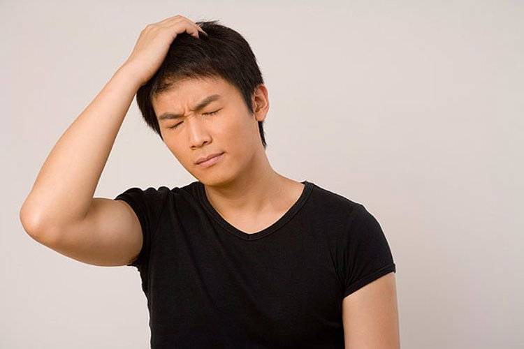 原创头皮上，经常长疙瘩和脓包，是怎么了？是病吗？4个建议听一听