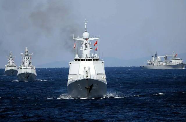 把解放军警告当“耳旁风”？美军执意掏出导弹，矛头对准广东