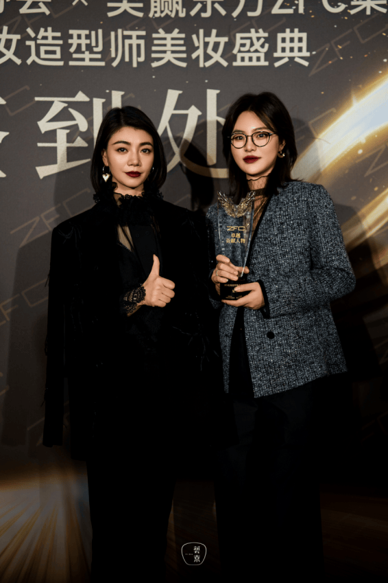 JN江南艺道教育集团闪耀美妆盛典引领行业新风尚(图3)