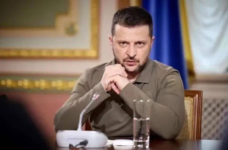 2025年俄乌迎来大结局？美宣布对乌援助后，乌克兰转头对华示好