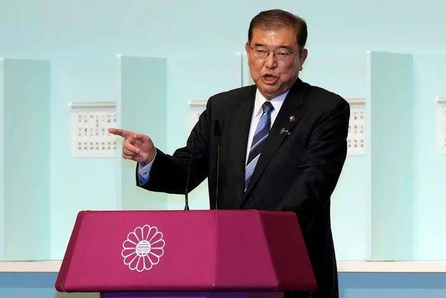 历史性道歉!日外相反常访华,岩屋毅否认“台湾有事是日本有事” 历史性道歉!日外相反常访华,岩屋毅否认“台湾有事是日本有事”