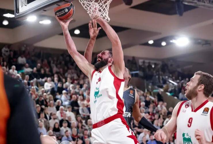 欧篮联风云：A欧洲篮球联赛中文网__赛程比分+球队资讯+盘口分析LBA 能否在费内巴切主场 “搅局”？1 月 10 日 1：45 见分晓