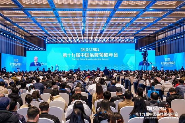 杏彩体育网页版问鼎天下品牌荣获“中国普洱茶行业创新品牌”奖项