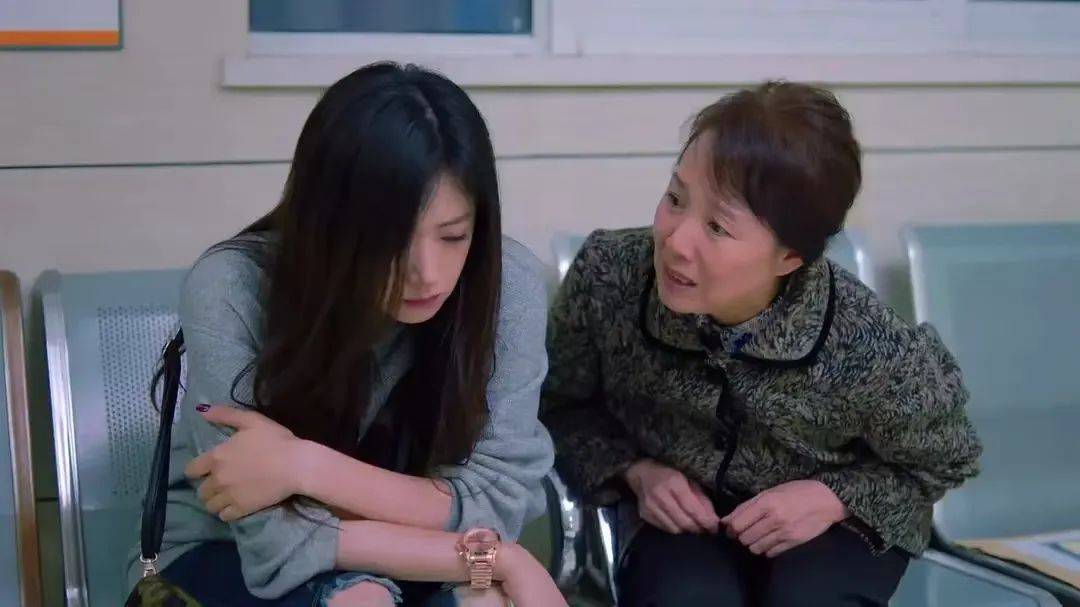 新型母女降落国产剧