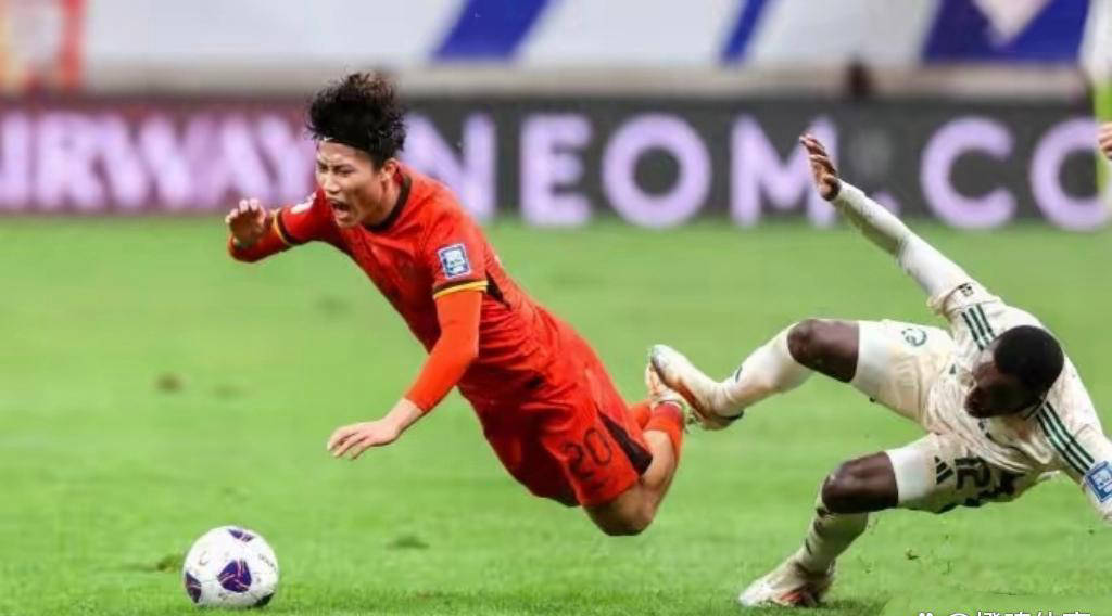 足球直播- NBA直播- 世界杯专业赛事超清Live国足客战沙特CCTV5不球迷需支付9元观看