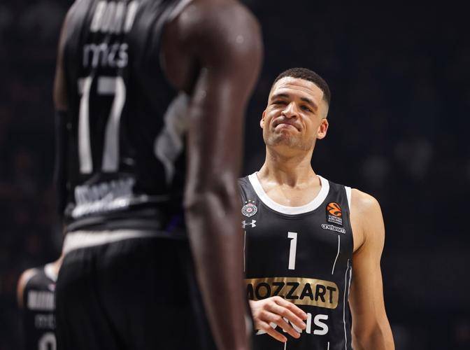 博洛尼亚VS贝尔格莱德：欧篮联2025-03-27 03：00激战即将上演NBA职业联赛中文官网__实时赛程比分+球队资讯