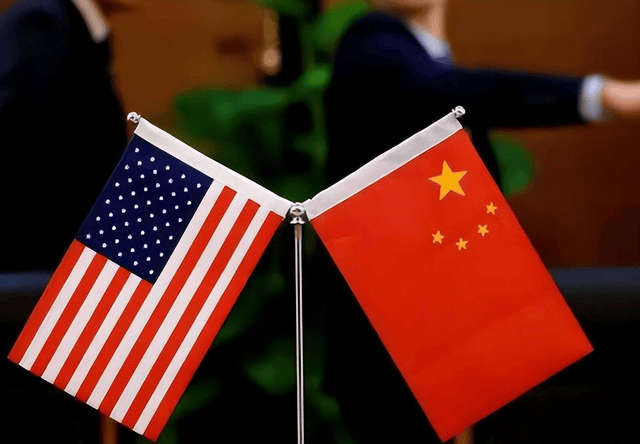 特朗普当众对马斯克开骂，对华绝密作战计划，决不允许他染指分毫