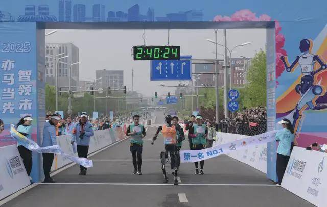 健步走团队简介2023马拉松配速员招募冰球赛程运动团队