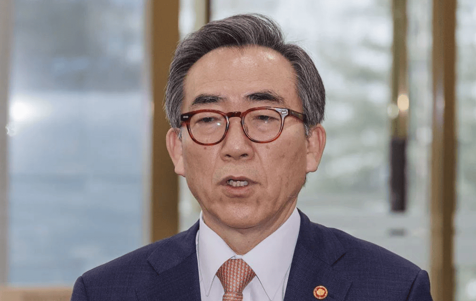 在中美之间二选一？韩外长突然表态：韩国对华接触也符合美国利益 ​