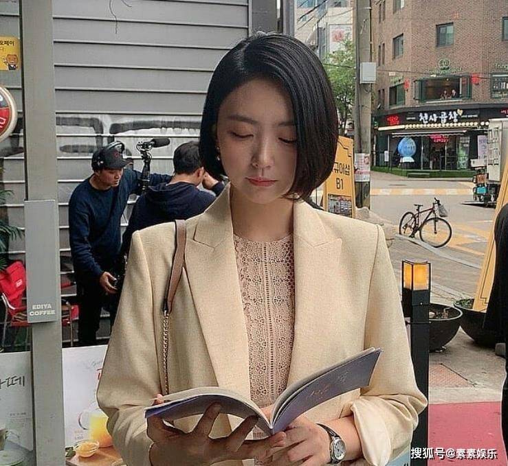 41岁女星遭骗婚！结婚7天老公诈骗5亿，想离婚已经来不及