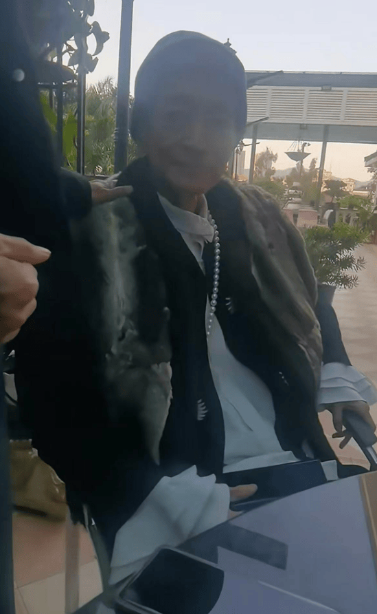 78岁老戏骨方刚去世，从确诊到去世不到一年，最后露面瘦脱相