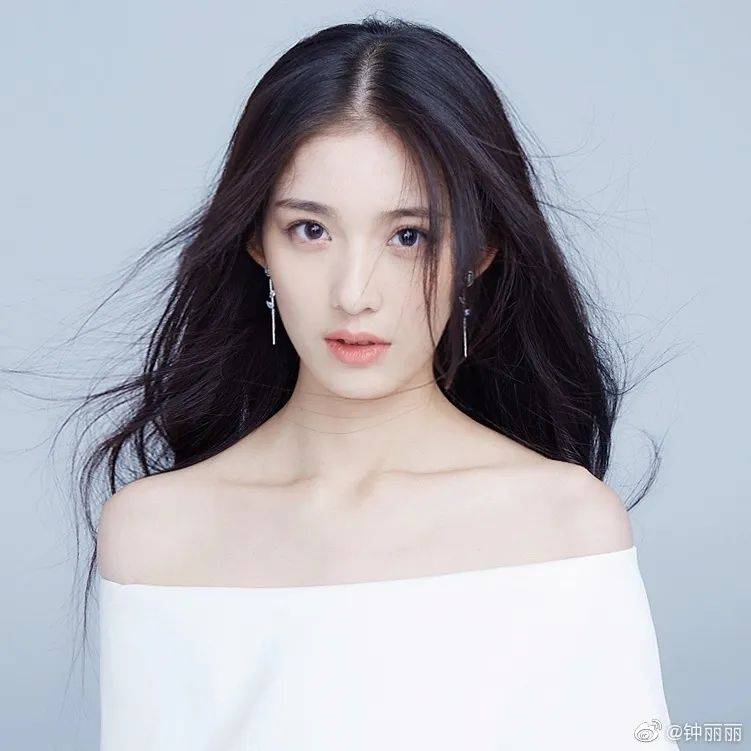 女明星排行榜娱乐圈十大新疆女星异域风情独具魅力颜值身材撩人！