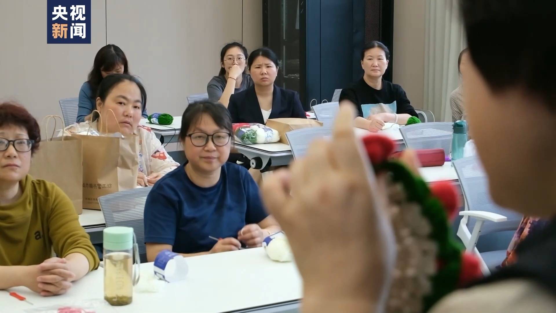 互联网企业大规模校招计划_招聘_高校招聘会专业技能人才受企业青睐