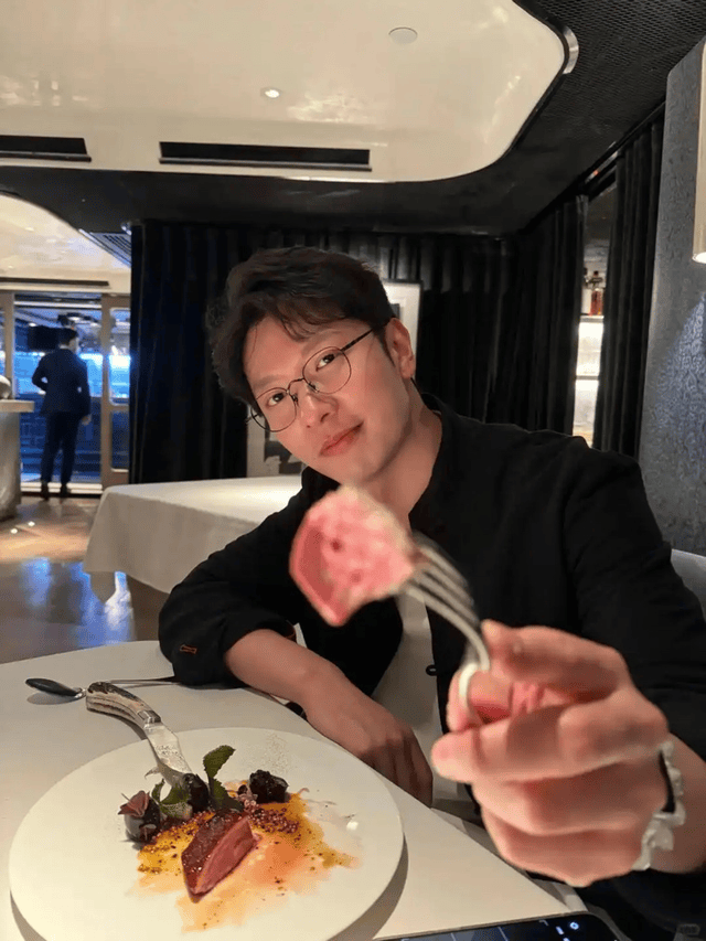 TVB男神天团有人都成隐形富豪了，怎么还靠“擦边”赚钱？