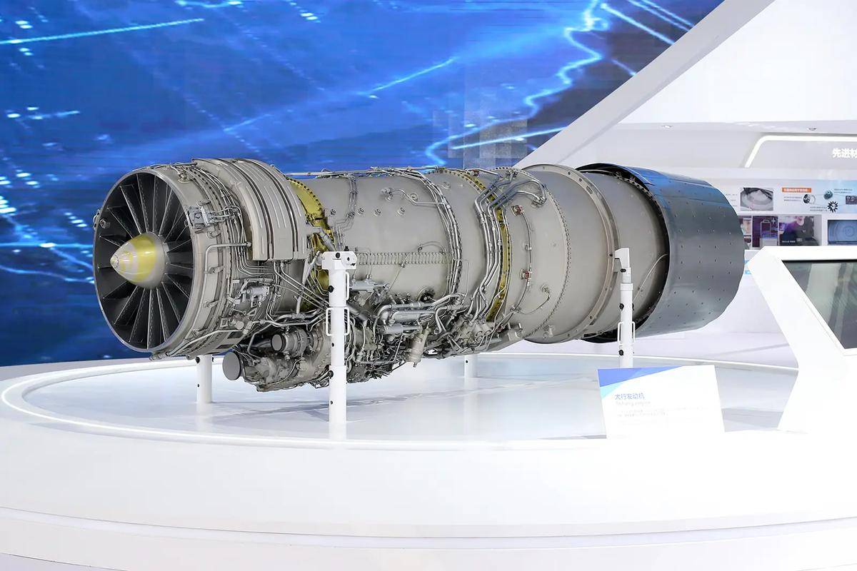 中国航空发动机研发进展_AES100发动机应用前景_t800涡轴发动机