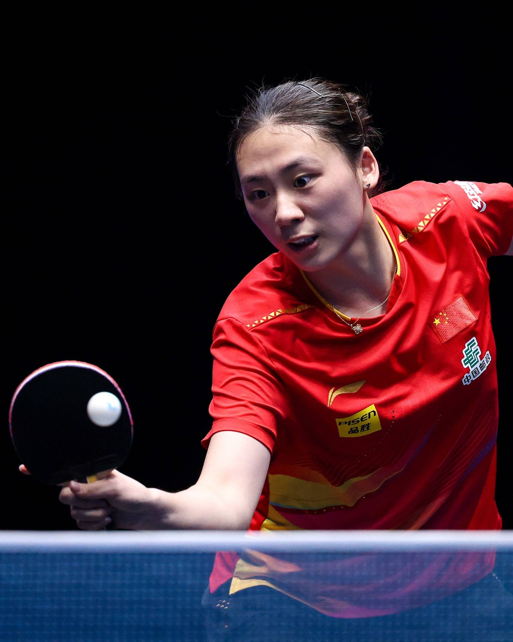 原创             3-2击败张本美和！中国女乒又一21岁1米77新星闪耀：新王曼昱蜕变