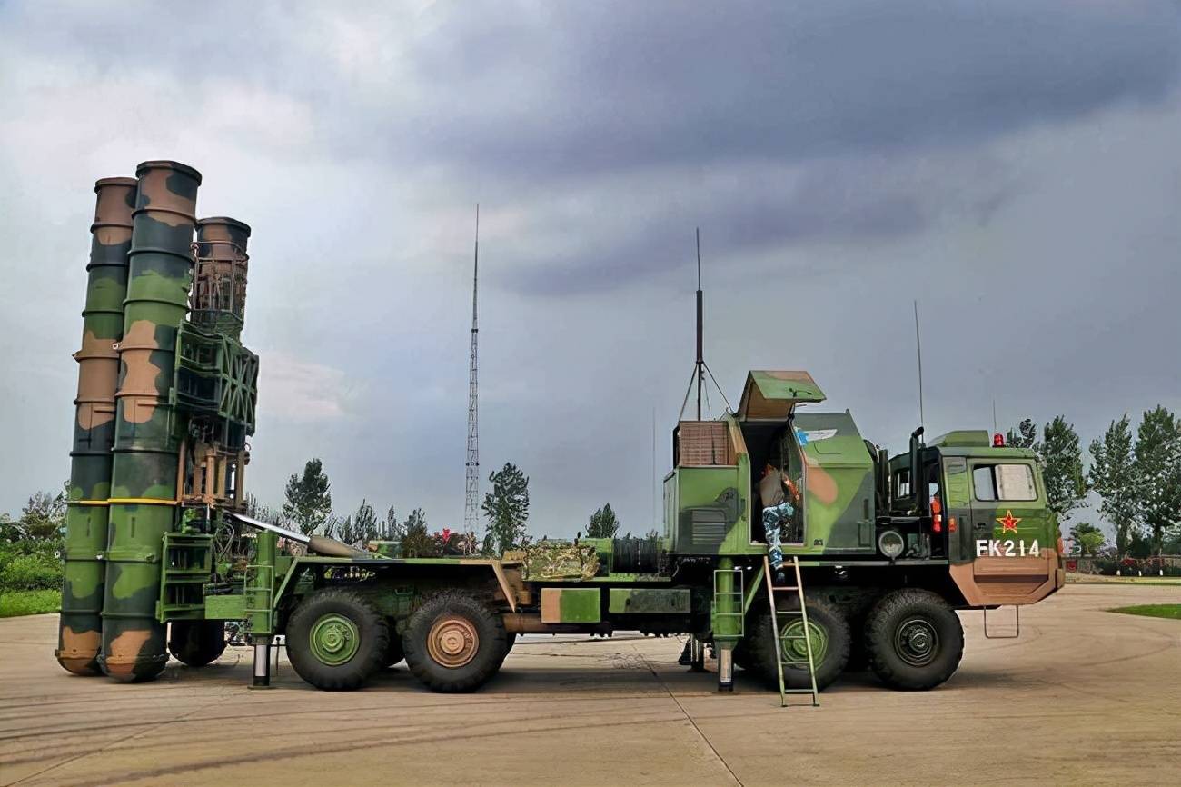 中国陆基雷达颠覆空战规则！锁定F-35到发射，180秒全程自主杀招