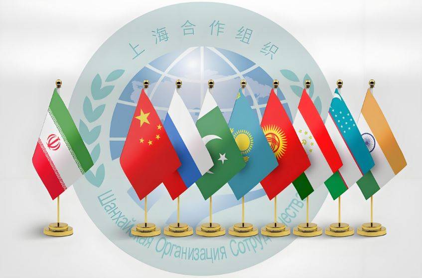 以色列猛烈轰炸伊朗，印度拒绝谴责，还有必要留在上合组织吗？