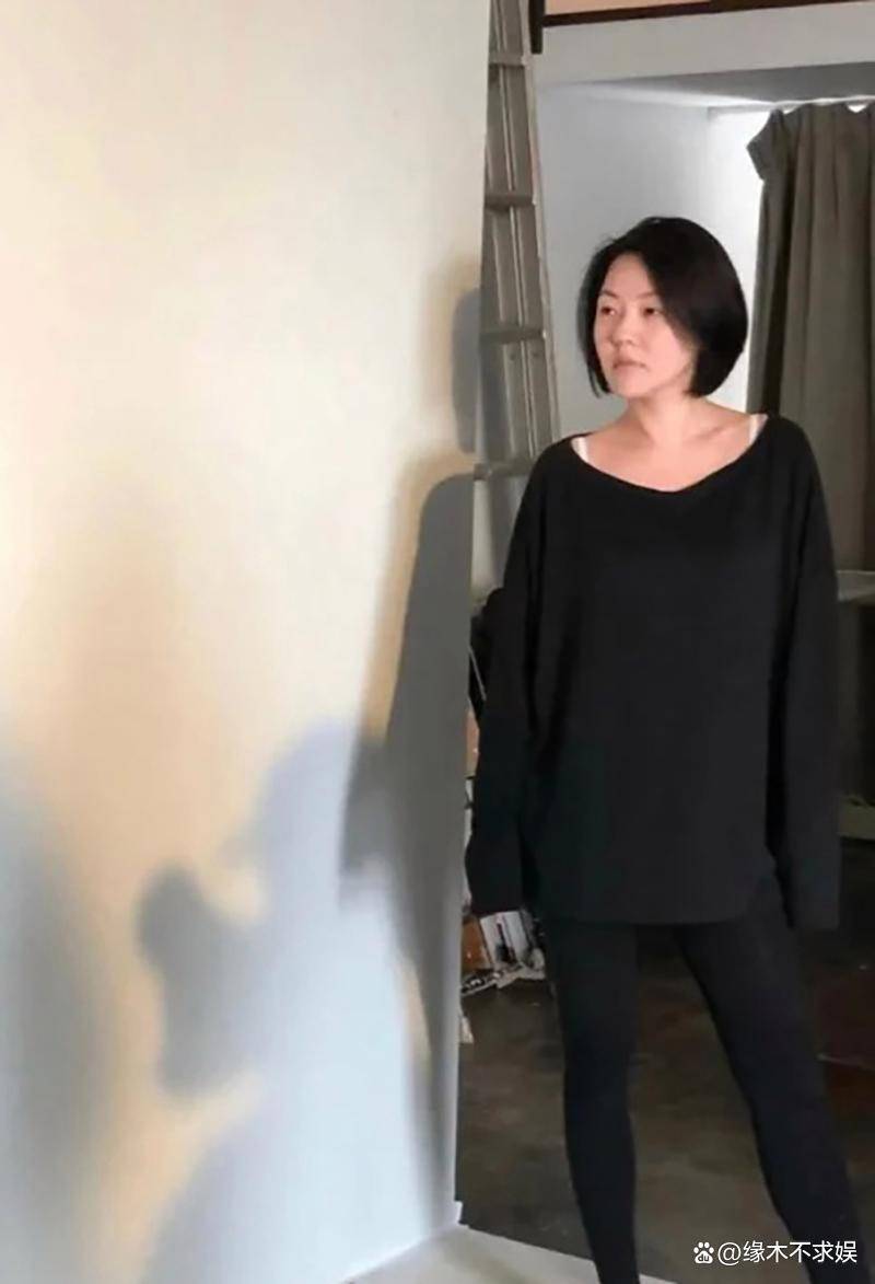 S妈凌晨又崩溃了，罕见提及大S的儿女，汪小菲夫妇新偶遇扭转口碑！