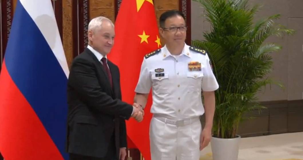 董军防长主持上合会议，首日连见5国防长，印防长来了却不见踪影