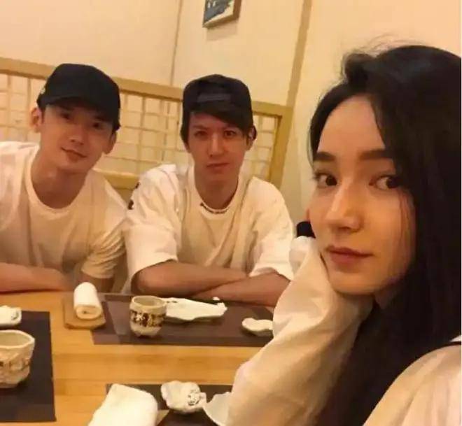 刘芮麟官宣结婚生子！前任是代斯，曾撩女粉丝惹过争议