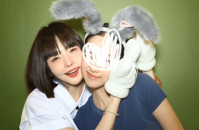 高晓松17岁女儿露脸，鹅蛋脸高鼻梁颜值真高，获赞朝阳全智贤