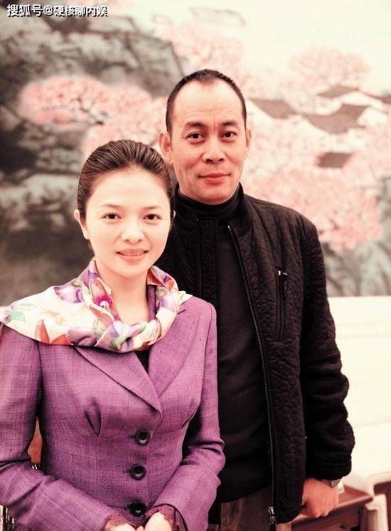 55岁前央视主持人文清被偶遇，发福太多变化大，回老家生活朴实！