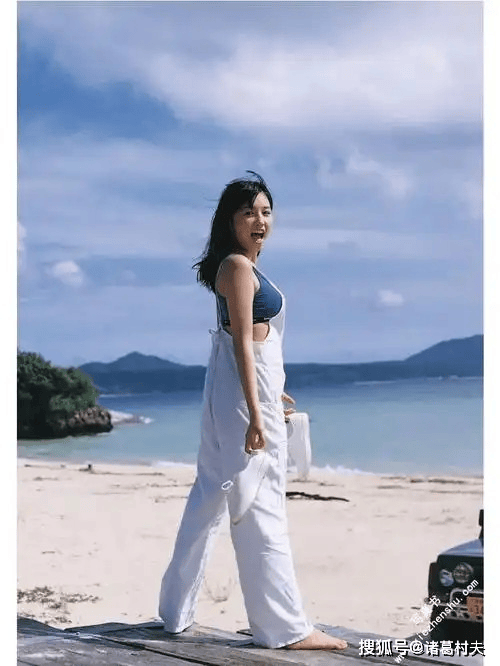 这谁顶得住！三津谷叶子写真赏