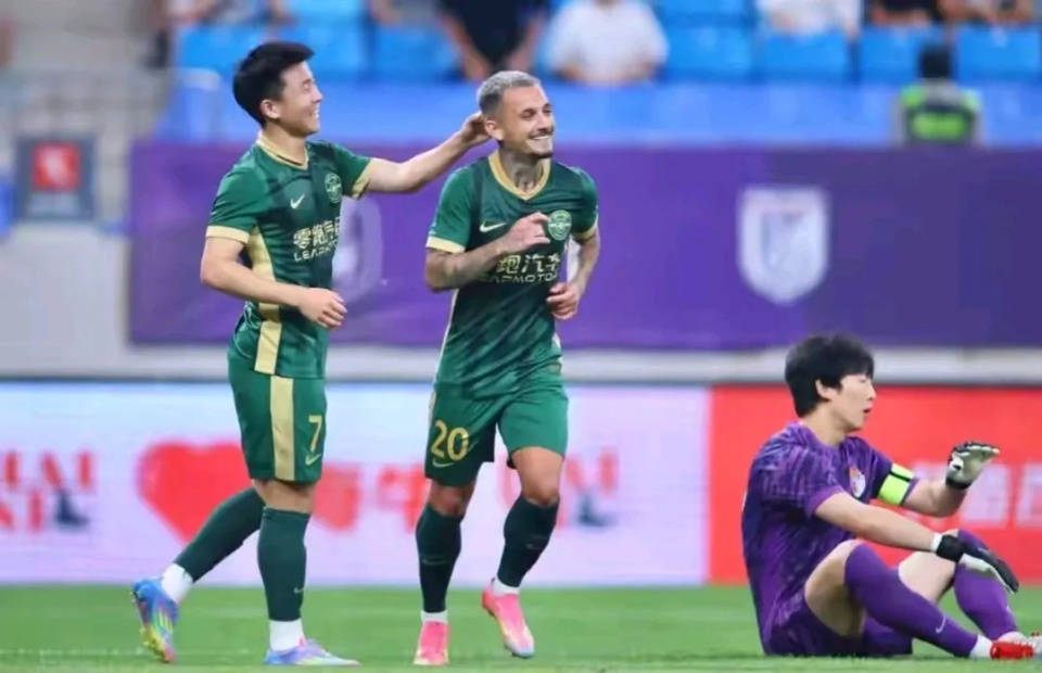 原创             中超现役第一外援易主，克雷桑彻底沉沦，一人强势崛起，5场造8球