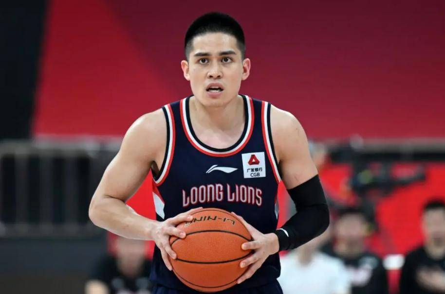 17投10中狂轰34分打脸男篮！他遭郭NBA职业联赛中文官网__实时赛程比分+球队资讯艾伦打爆险退役今成郭士强最痛一刀