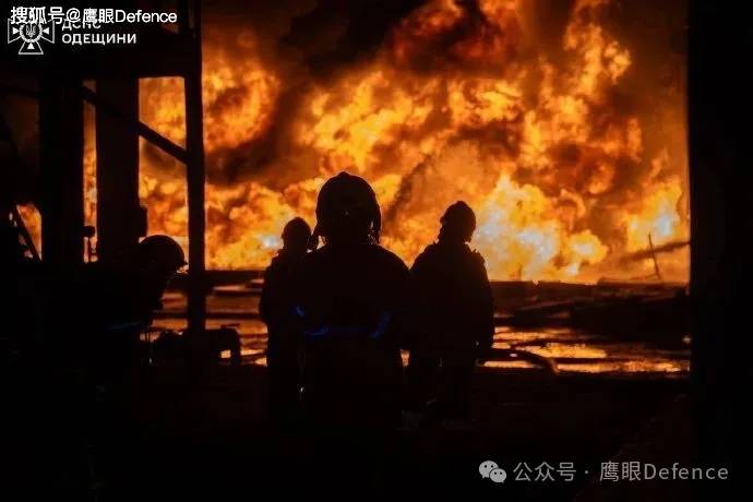 又击中乌军训练场？俄军再炸阿塞拜疆油库，弹道导弹突防率飙升