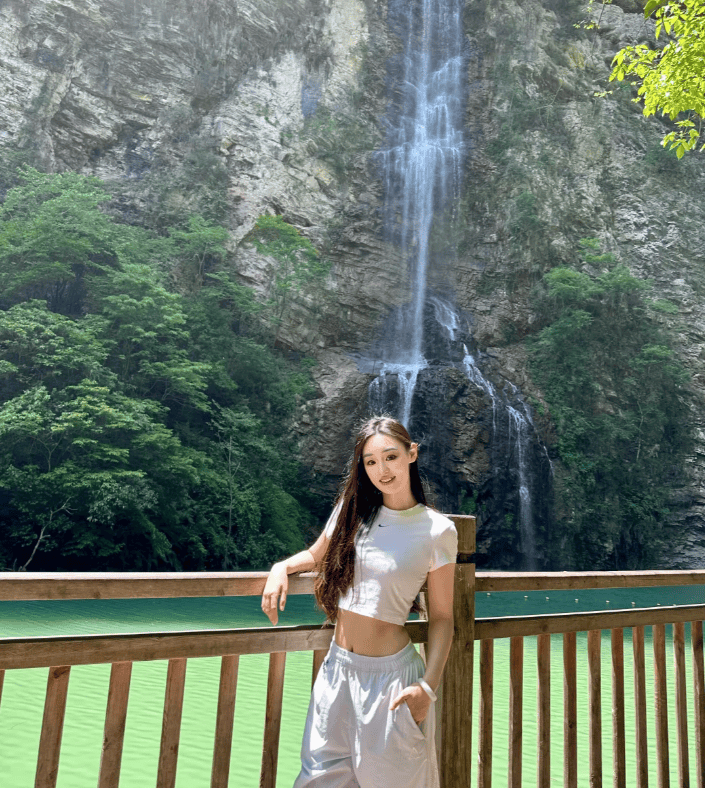 Binance Casino - 领先的数字货币娱乐场，安全稳定，极速存取张家界旅游攻略终极版！含张家界5日游最佳路线、必去景点、费用还告诉你旅游需要多少钱和靠谱导游联系方式