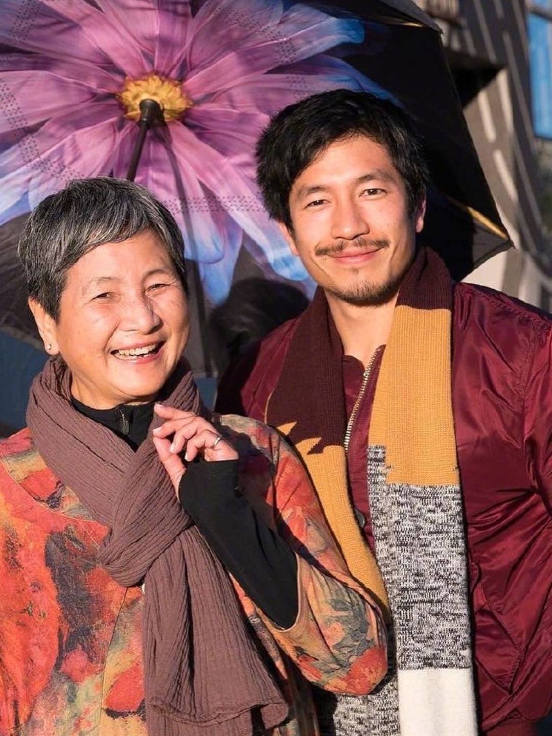 郑佩佩儿子欲众筹36万给娇妻治病，却遭网友质疑：星二代也玩这套